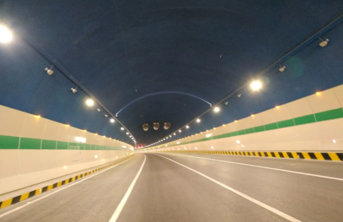 高速公路隧道照明智能调光系统设计原则